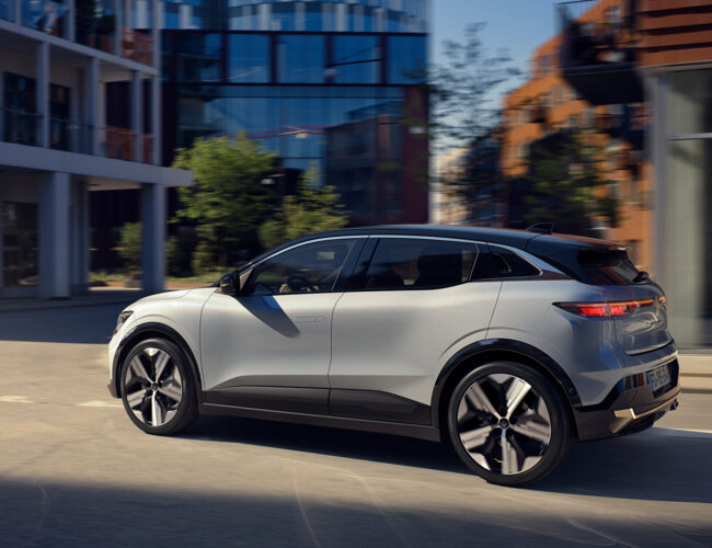 NEW WORK: RENAULT MEGANE E-TECH