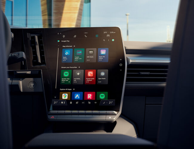 NEW WORK: RENAULT MEGANE E-TECH